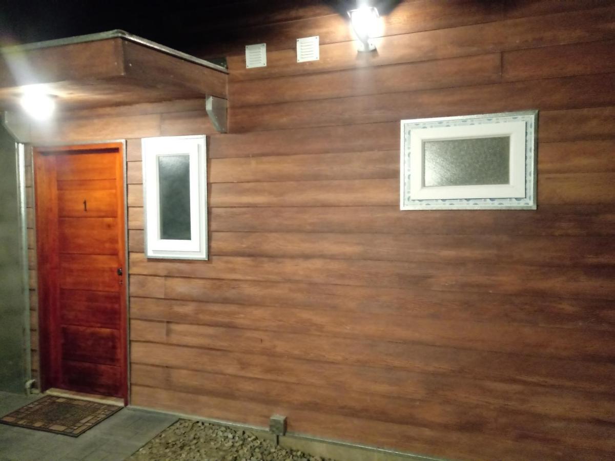 Valyak Rent Apart Hotel - Servicios Integrales Пунта Аренас Екстериор снимка